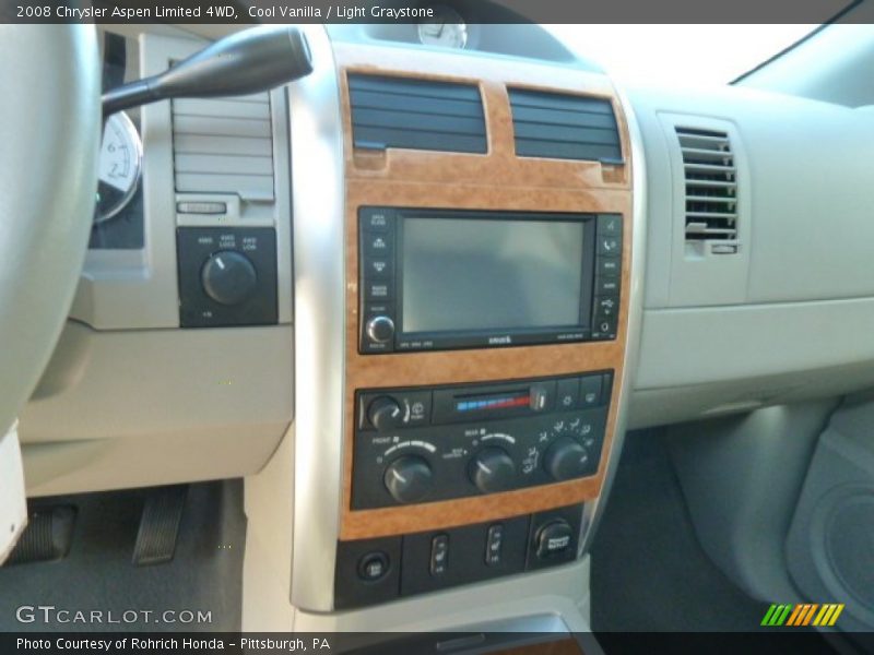 Cool Vanilla / Light Graystone 2008 Chrysler Aspen Limited 4WD