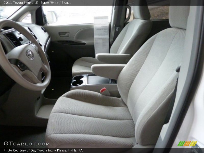 Super White / Bisque 2011 Toyota Sienna LE
