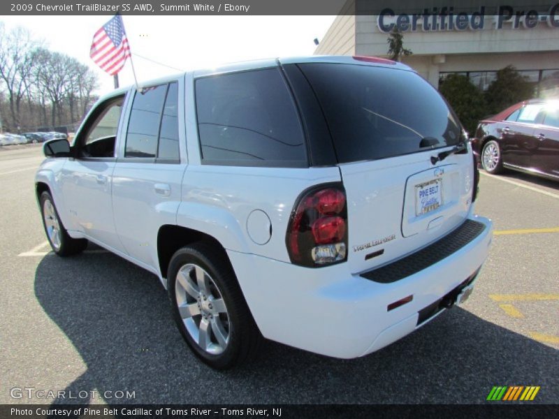Summit White / Ebony 2009 Chevrolet TrailBlazer SS AWD