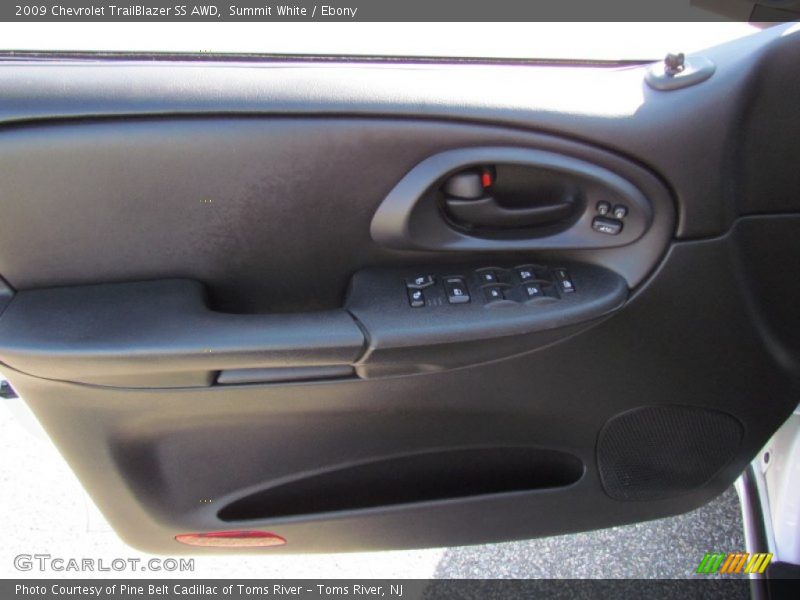 Summit White / Ebony 2009 Chevrolet TrailBlazer SS AWD