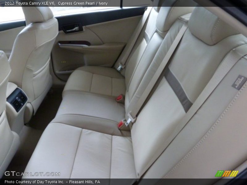 Cypress Green Pearl / Ivory 2012 Toyota Camry XLE V6