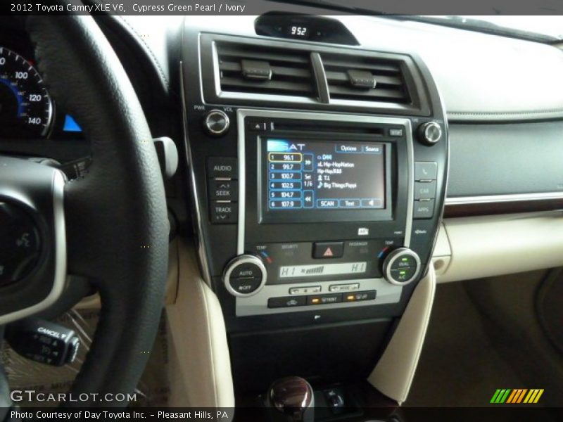 Cypress Green Pearl / Ivory 2012 Toyota Camry XLE V6