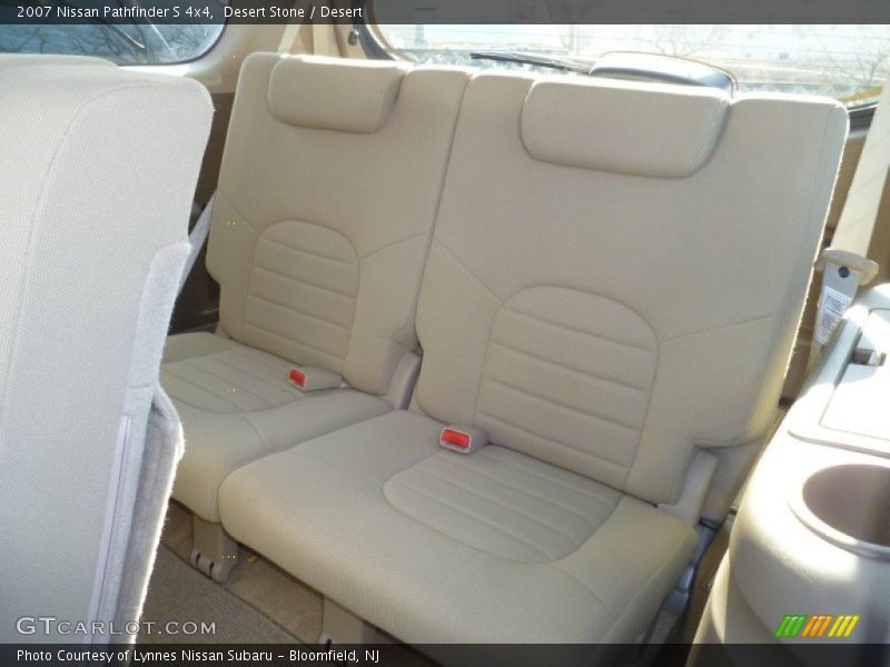 Desert Stone / Desert 2007 Nissan Pathfinder S 4x4