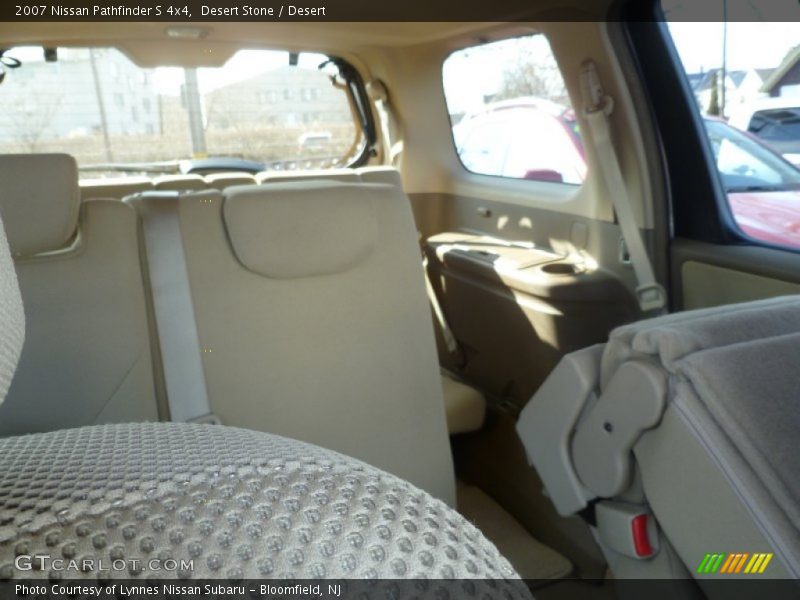 Desert Stone / Desert 2007 Nissan Pathfinder S 4x4