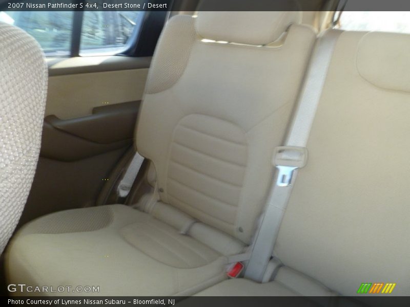 Desert Stone / Desert 2007 Nissan Pathfinder S 4x4