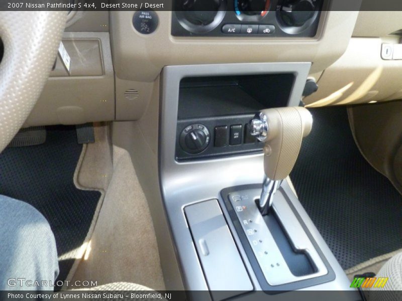 Desert Stone / Desert 2007 Nissan Pathfinder S 4x4