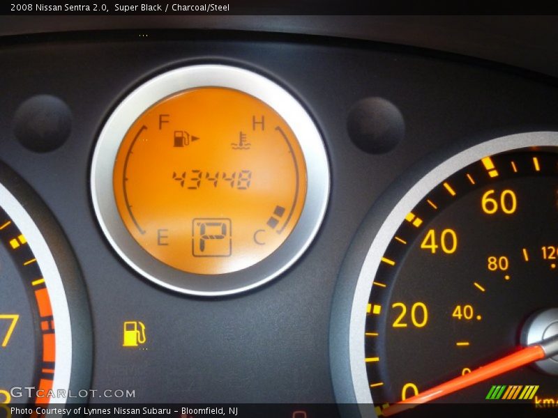 Super Black / Charcoal/Steel 2008 Nissan Sentra 2.0