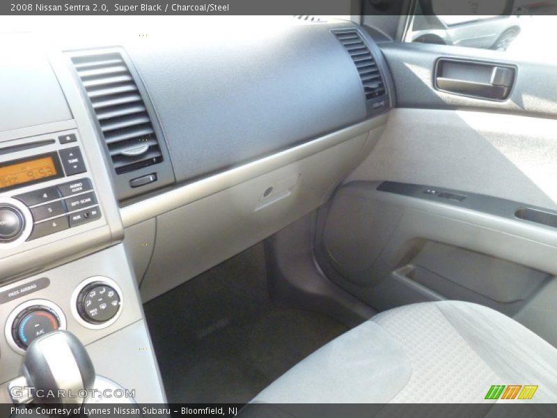 Super Black / Charcoal/Steel 2008 Nissan Sentra 2.0