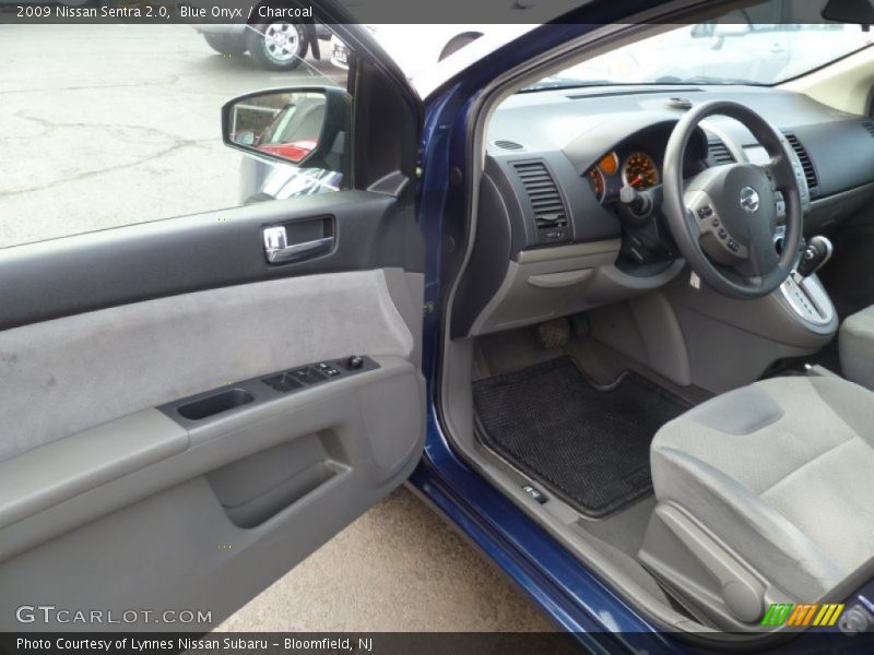 Blue Onyx / Charcoal 2009 Nissan Sentra 2.0