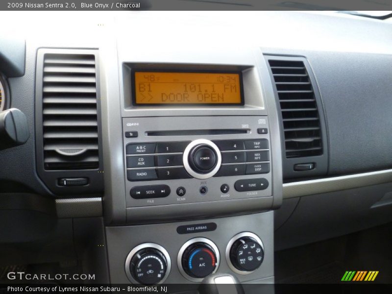 Blue Onyx / Charcoal 2009 Nissan Sentra 2.0