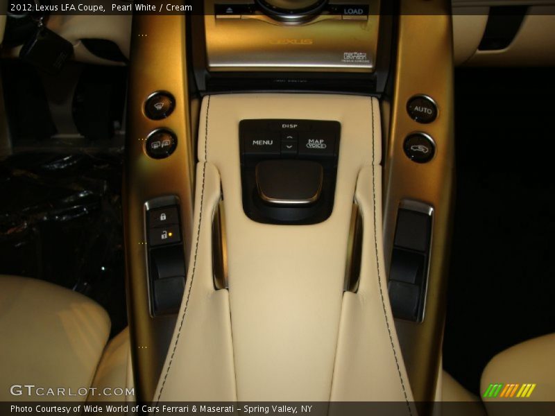 Controls of 2012 LFA Coupe