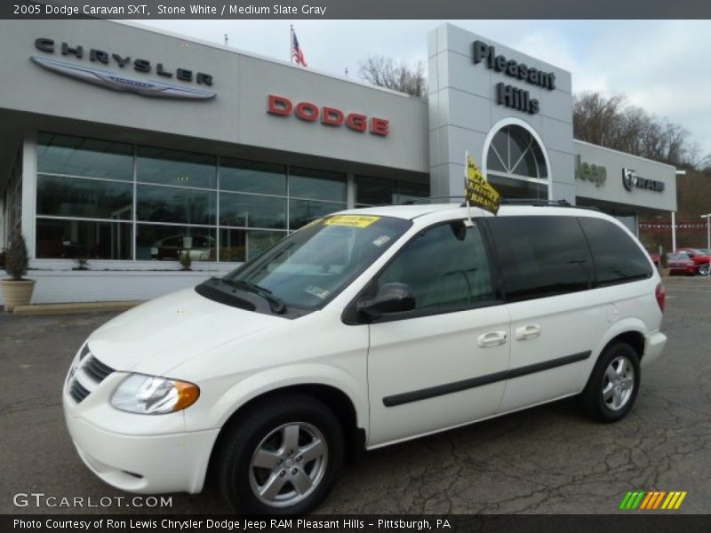 Stone White / Medium Slate Gray 2005 Dodge Caravan SXT