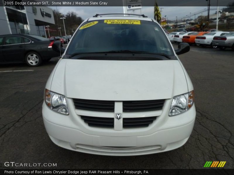 Stone White / Medium Slate Gray 2005 Dodge Caravan SXT
