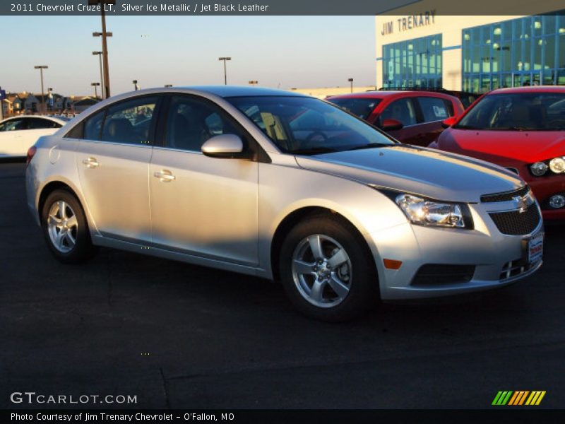 Silver Ice Metallic / Jet Black Leather 2011 Chevrolet Cruze LT