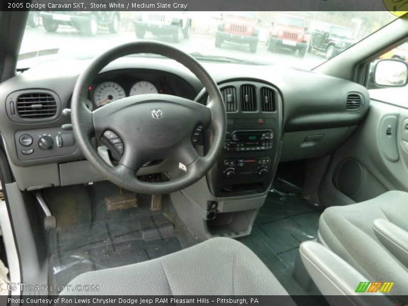 Stone White / Medium Slate Gray 2005 Dodge Caravan SXT