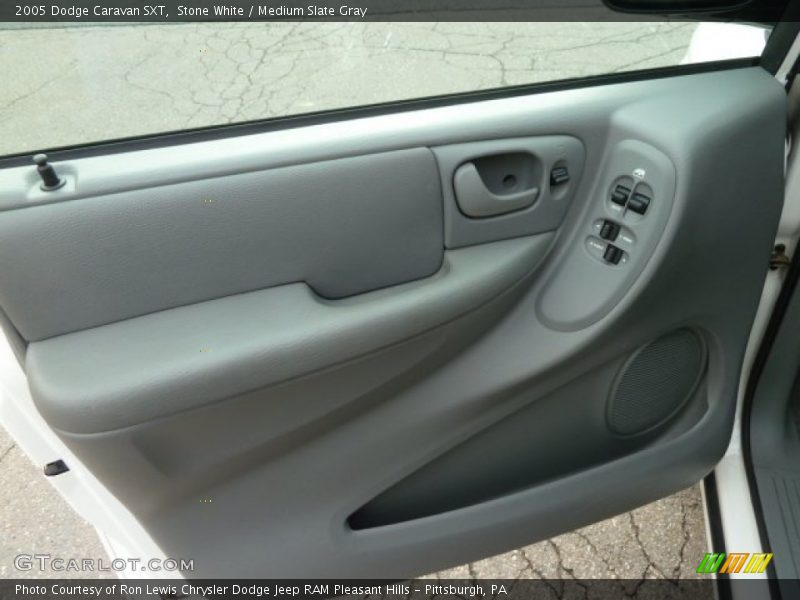 Stone White / Medium Slate Gray 2005 Dodge Caravan SXT