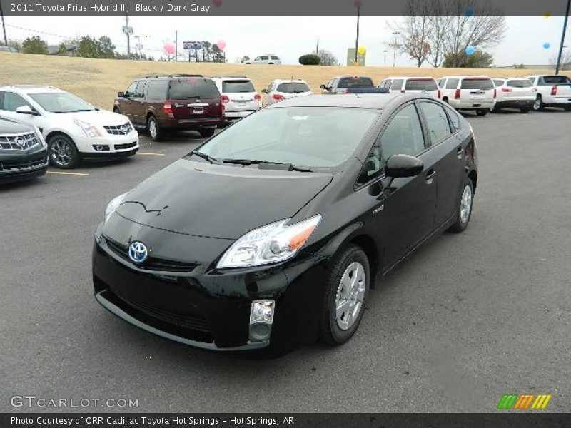 Front 3/4 View of 2011 Prius Hybrid III