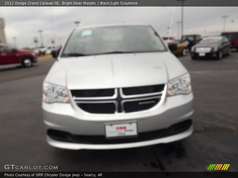 Bright Silver Metallic / Black/Light Graystone 2012 Dodge Grand Caravan SE