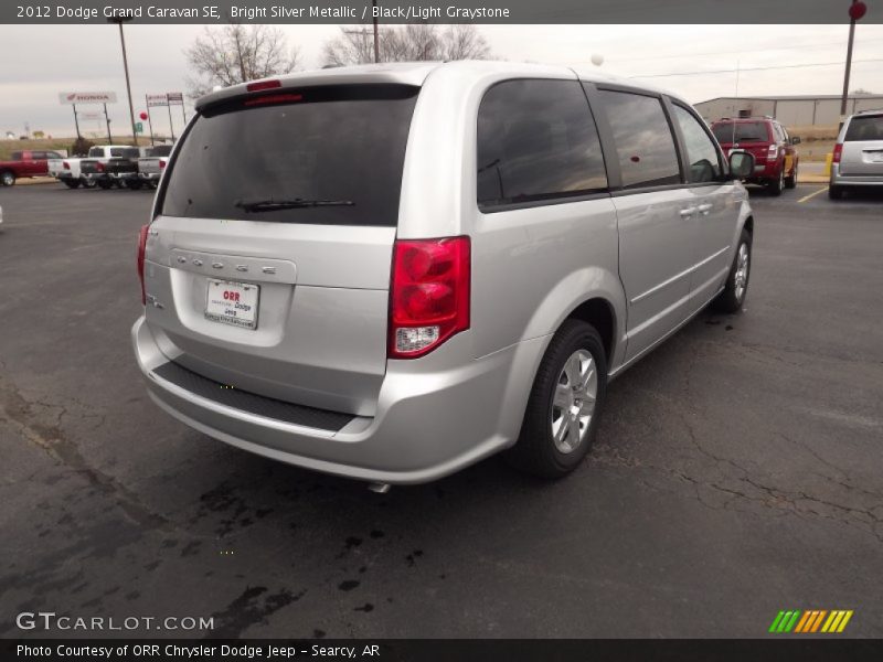 Bright Silver Metallic / Black/Light Graystone 2012 Dodge Grand Caravan SE