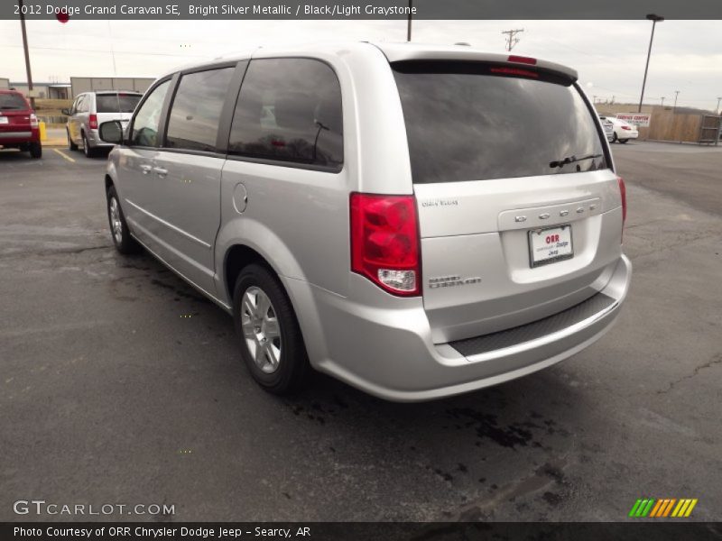 Bright Silver Metallic / Black/Light Graystone 2012 Dodge Grand Caravan SE