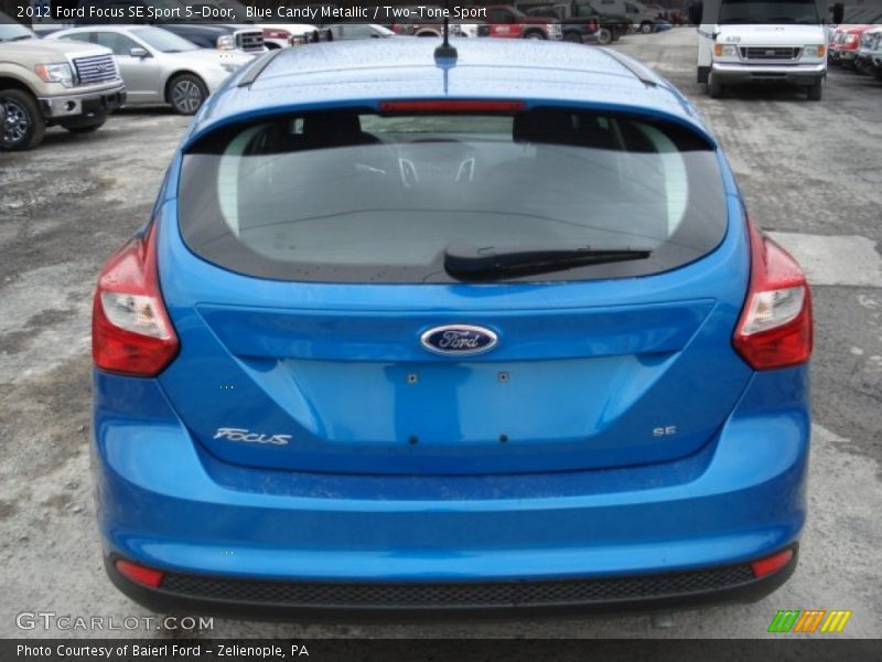 Blue Candy Metallic / Two-Tone Sport 2012 Ford Focus SE Sport 5-Door