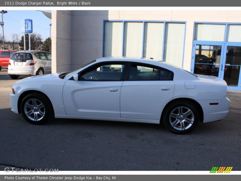 Bright White / Black 2011 Dodge Charger Rallye