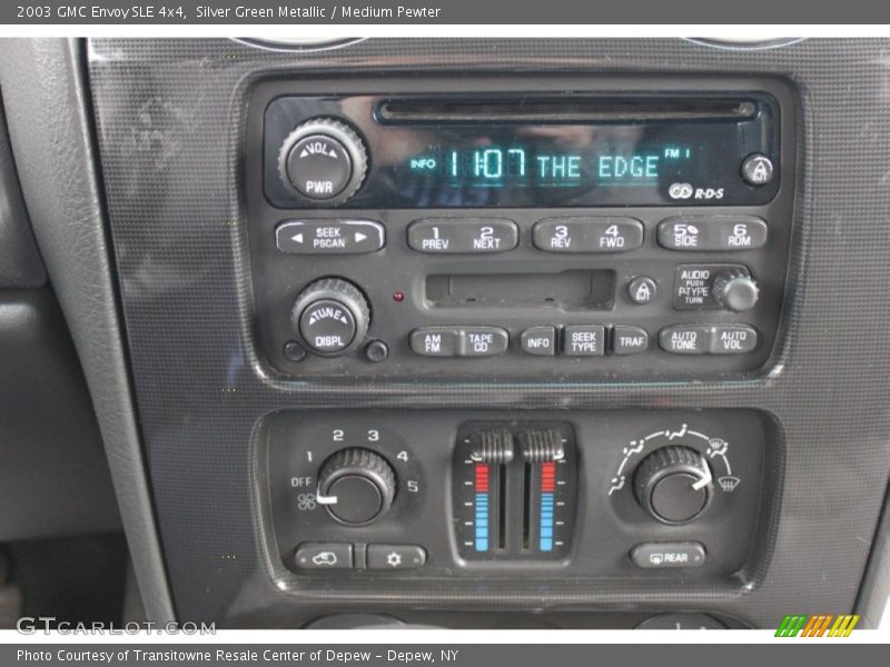 Controls of 2003 Envoy SLE 4x4
