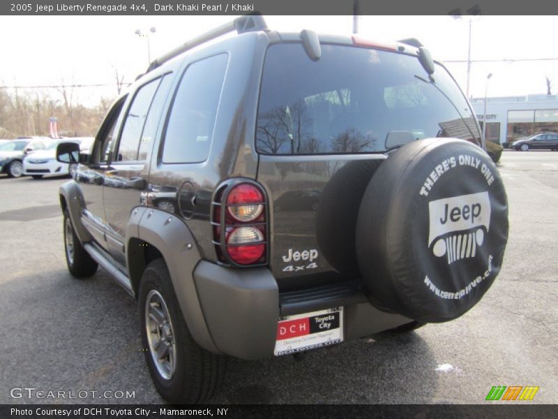 Dark Khaki Pearl / Khaki 2005 Jeep Liberty Renegade 4x4