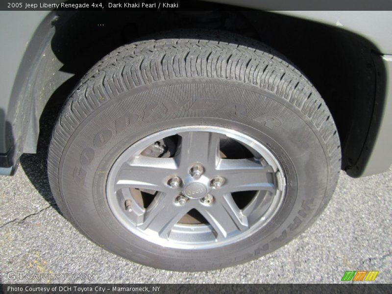 Dark Khaki Pearl / Khaki 2005 Jeep Liberty Renegade 4x4