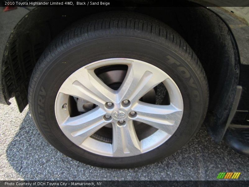Black / Sand Beige 2010 Toyota Highlander Limited 4WD