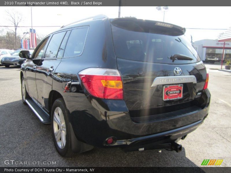 Black / Sand Beige 2010 Toyota Highlander Limited 4WD