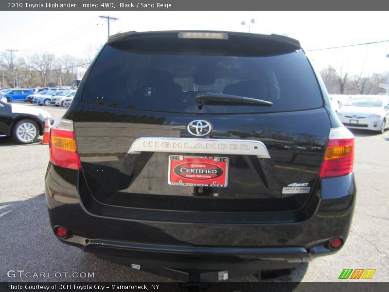 Black / Sand Beige 2010 Toyota Highlander Limited 4WD