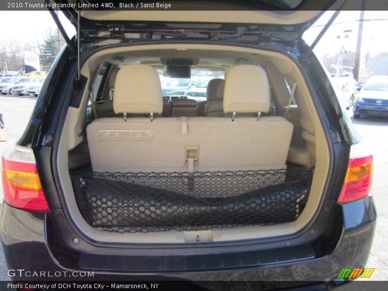 Black / Sand Beige 2010 Toyota Highlander Limited 4WD