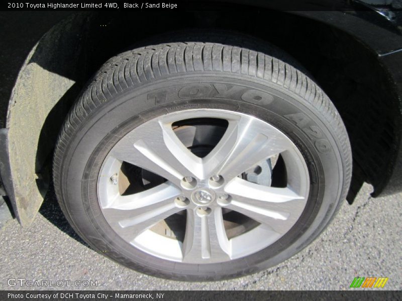 Black / Sand Beige 2010 Toyota Highlander Limited 4WD