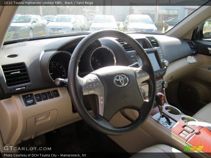 Black / Sand Beige 2010 Toyota Highlander Limited 4WD