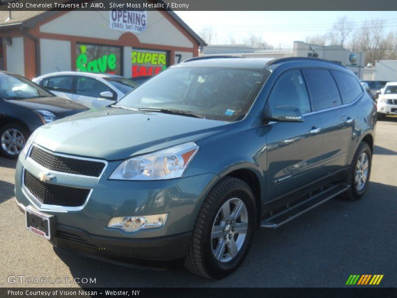 Silver Moss Metallic / Ebony 2009 Chevrolet Traverse LT AWD