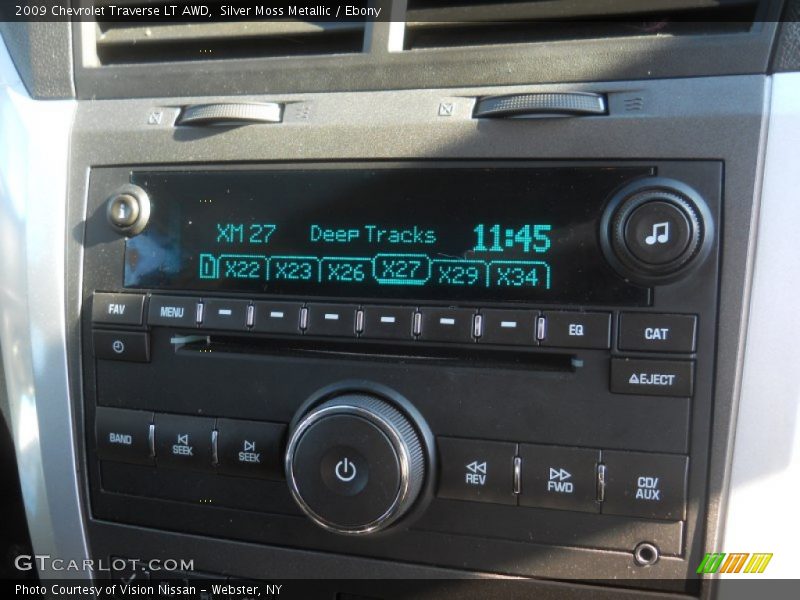 Silver Moss Metallic / Ebony 2009 Chevrolet Traverse LT AWD