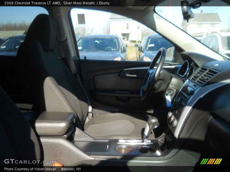 Silver Moss Metallic / Ebony 2009 Chevrolet Traverse LT AWD