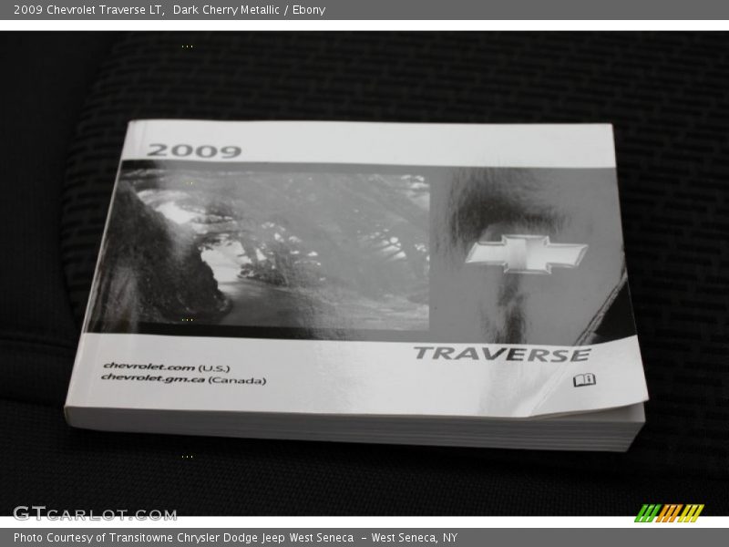 Dark Cherry Metallic / Ebony 2009 Chevrolet Traverse LT