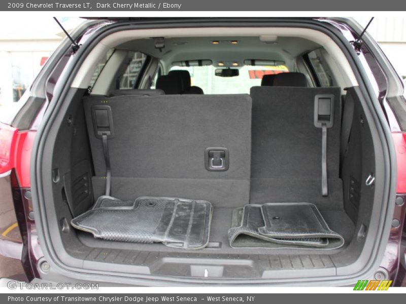 Dark Cherry Metallic / Ebony 2009 Chevrolet Traverse LT