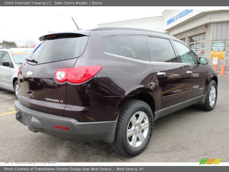 Dark Cherry Metallic / Ebony 2009 Chevrolet Traverse LT