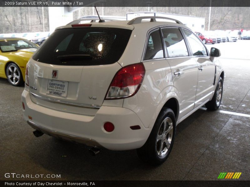 Polar White / Tan 2009 Saturn VUE XR V6