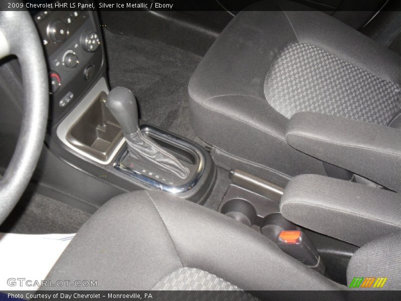 Silver Ice Metallic / Ebony 2009 Chevrolet HHR LS Panel