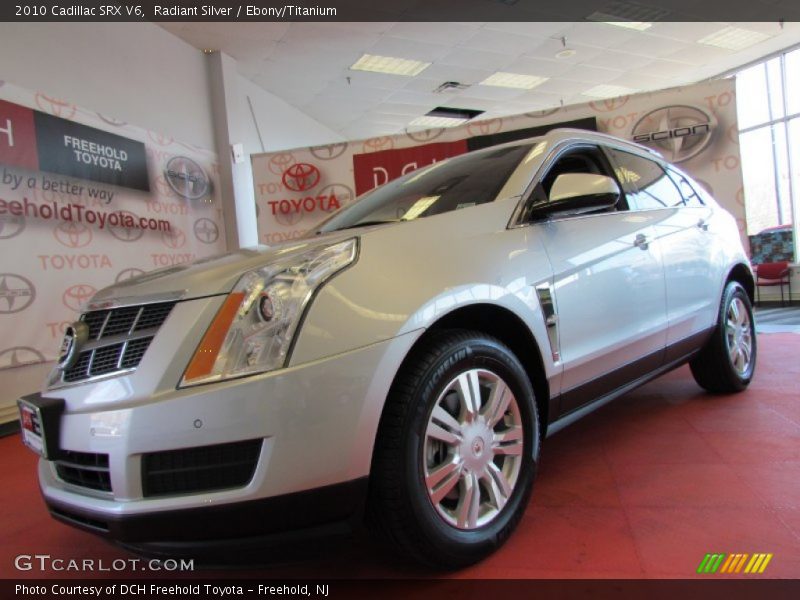 Radiant Silver / Ebony/Titanium 2010 Cadillac SRX V6