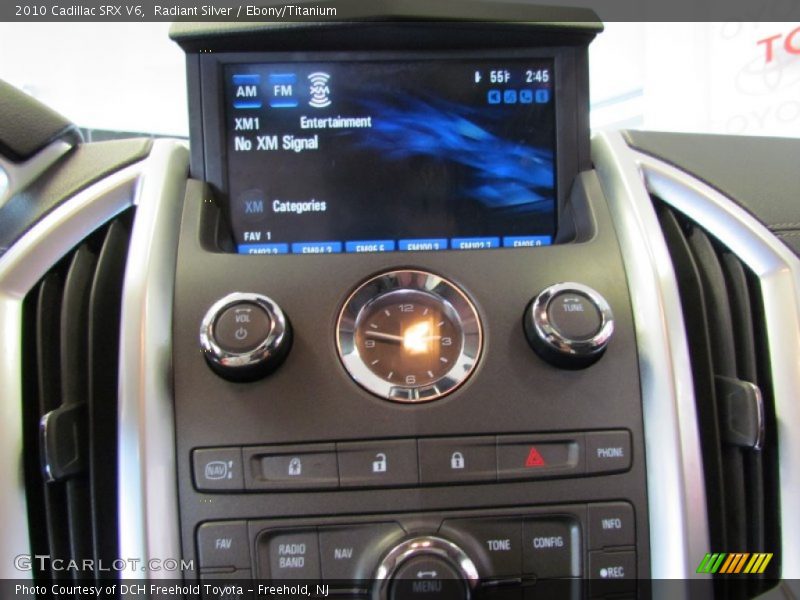 Radiant Silver / Ebony/Titanium 2010 Cadillac SRX V6
