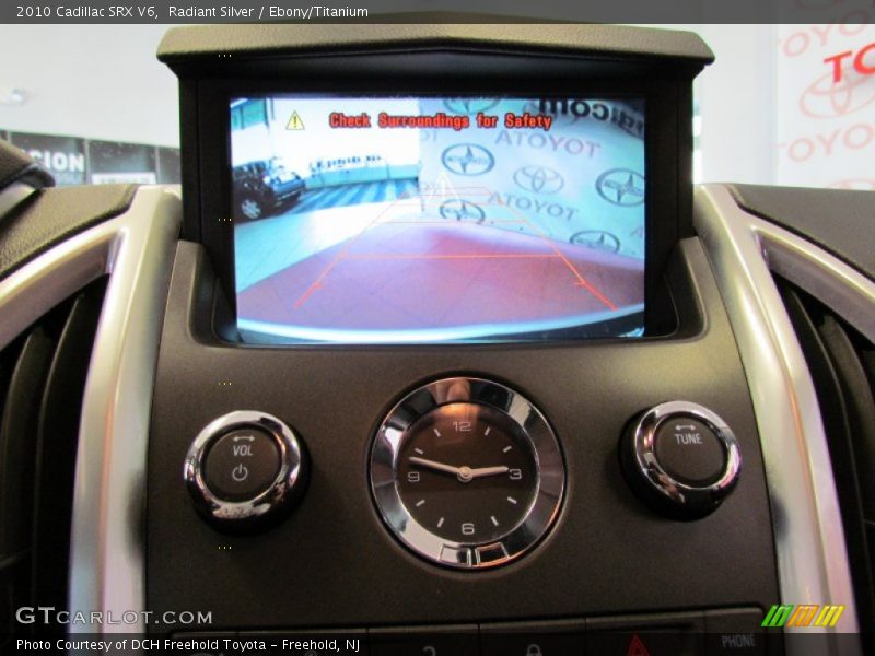 Radiant Silver / Ebony/Titanium 2010 Cadillac SRX V6