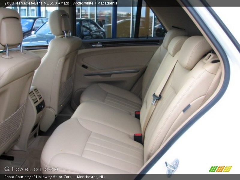 Arctic White / Macadamia 2008 Mercedes-Benz ML 550 4Matic