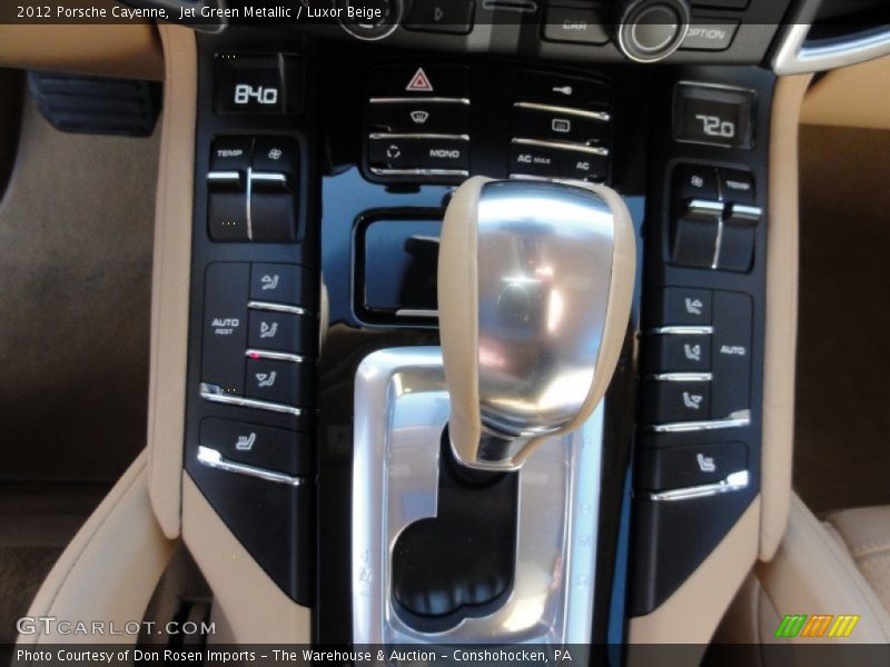 Jet Green Metallic / Luxor Beige 2012 Porsche Cayenne