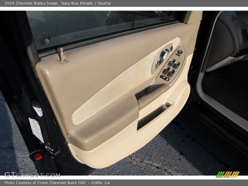 Navy Blue Metallic / Neutral 2004 Chevrolet Malibu Sedan