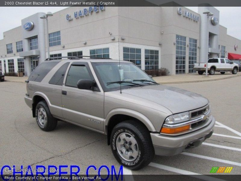 Light Pewter Metallic / Graphite 2003 Chevrolet Blazer LS 4x4